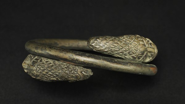 Hand Coil, 1800s. Creator: Unknown.