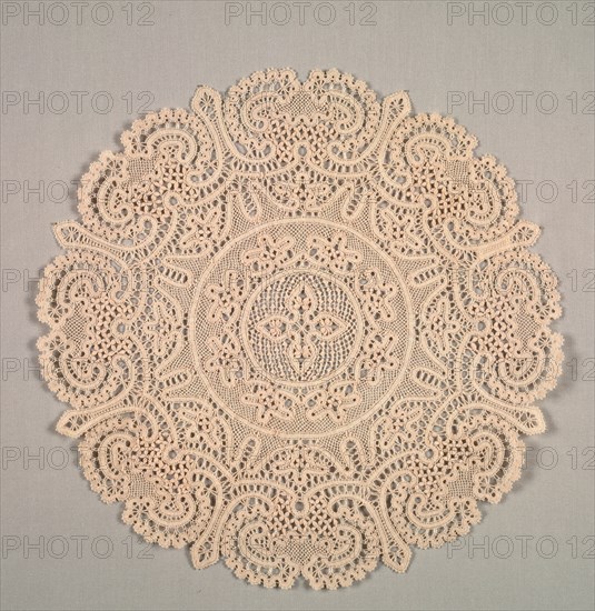 Lace, 19th century. Creator: Unknown.
