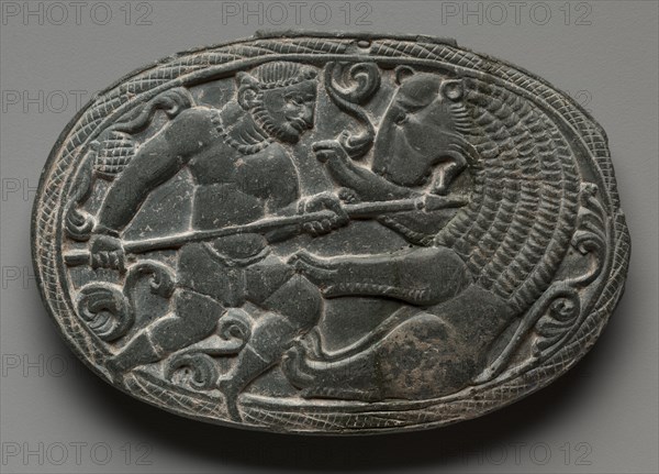 Lid with Combat between a Man and a Lion, c. 200s-300s. Creator: Unknown.