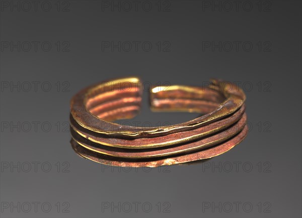 Penannular Ribbed Earring, 1540-1440 BC. Creator: Unknown.