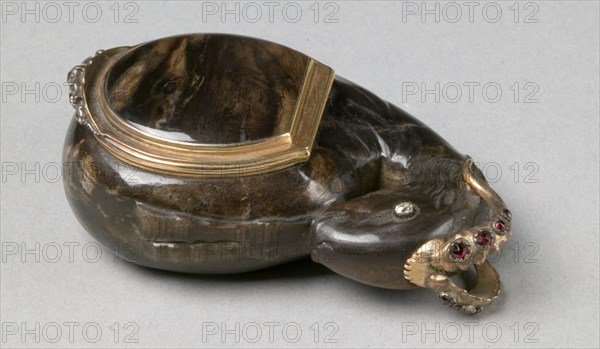 Snuff Box, c. 1700s. Creator: Unknown.