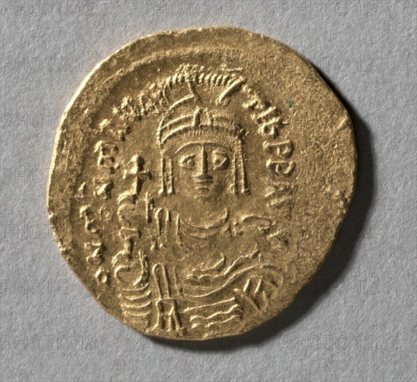 Solidus of Maurice Tiberius, 583-602. Creator: Unknown.