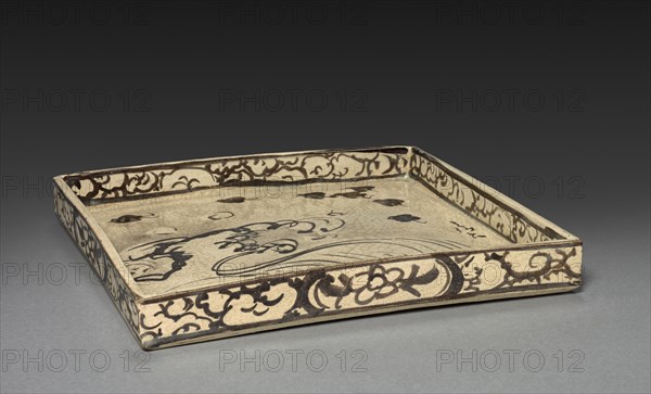 Square Dish with Design of Plovers over Waves, c. 1700. Creator: Ogata Korin (Japanese, 1658-1716); Ogata Kenzan (Japanese, 1663-1743).