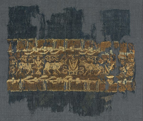 Tiraz with gold, 1020 - 1035. Creator: Unknown.