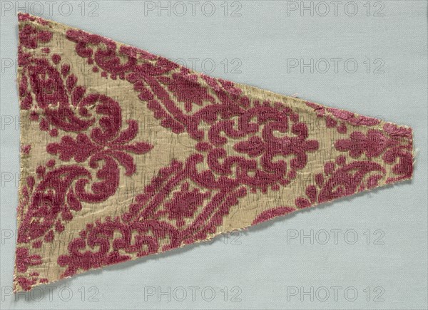 Velvet Fragment, 1650-1699. Creator: Unknown.