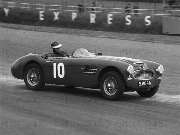 1961 Austin - Healey 3000 driven by John Gott at Silverstone. Creator: Unknown.