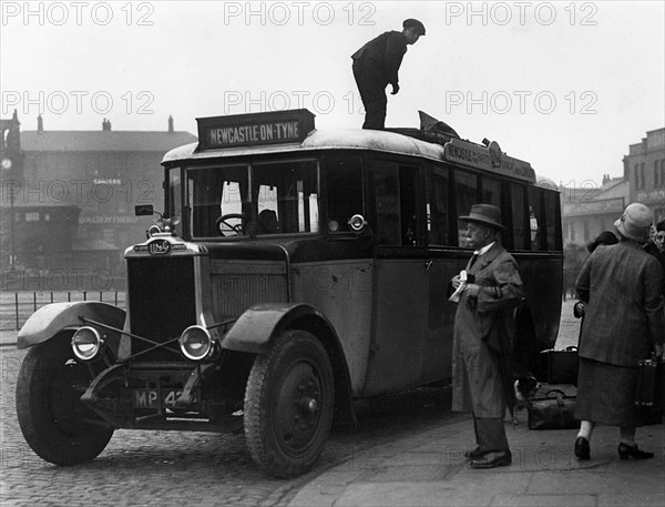 1929 W&G coach in Newcastle upon Tyne. Creator: Unknown.