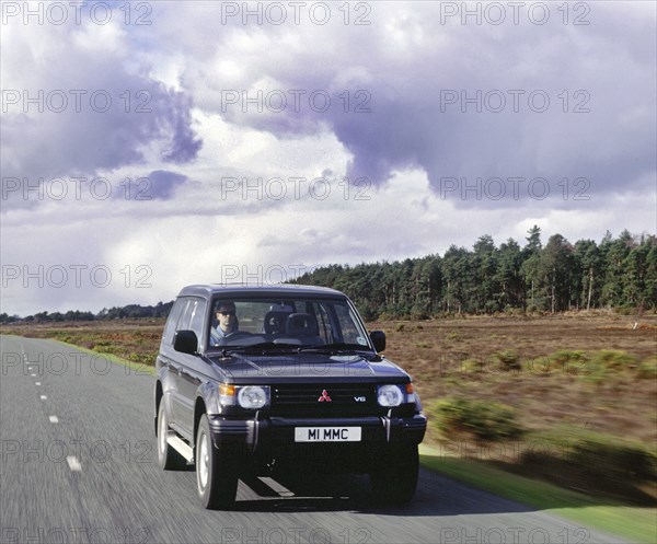 1995 Mitsubishi Shogun 3.5 V6. Creator: Unknown.