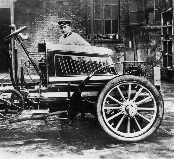 1902 Mors with chauffeur. Creator: Unknown.