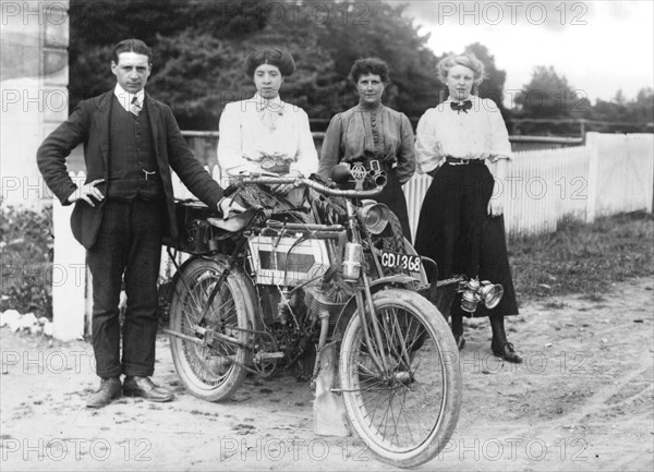 1911 Minerva 3.5 hp motorcycle. Creator: Unknown.