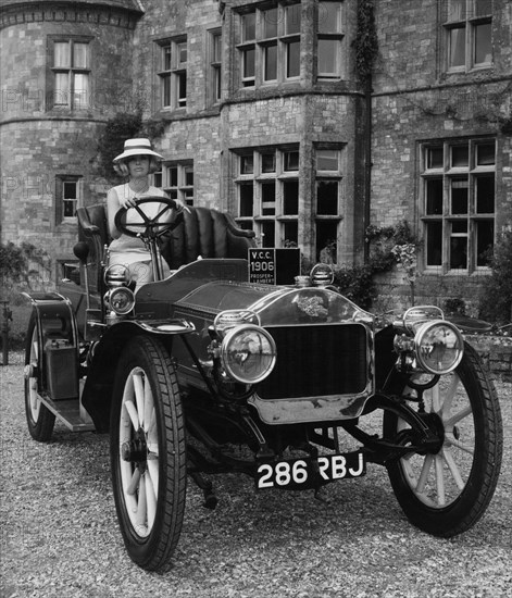 Actress Susannah York on 1906 Prosper Lambert at Beaulieu. Creator: Unknown.