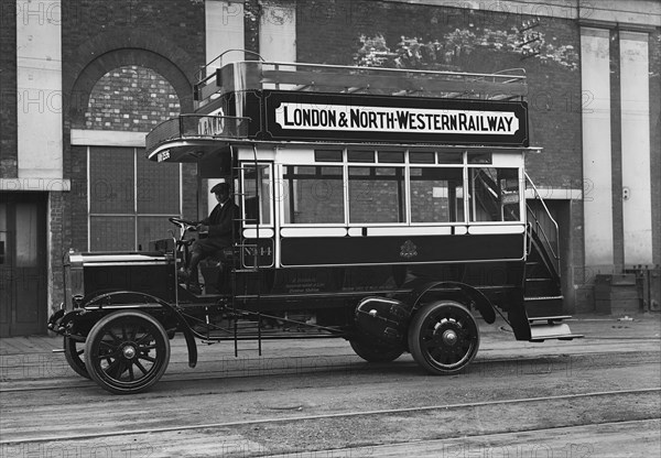 1908 Commer bus . Creator: Unknown.