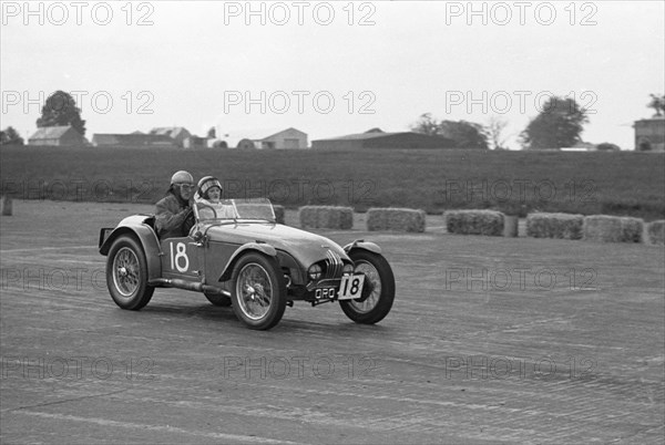 1952 MG Tucker Peake special at Silverstone 1953. Creator: Unknown.