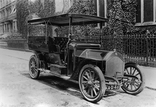 1909 Nagant - Hobson. Creator: Unknown.