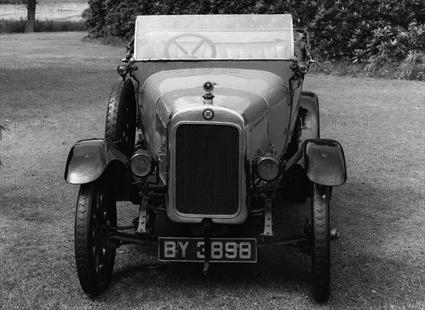 1922 Hillman 10.5 hp 2 seater tourer. Creator: Unknown.
