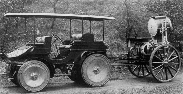 1905 Arrol Johnston with search light trailer in Sudan. Creator: Unknown.