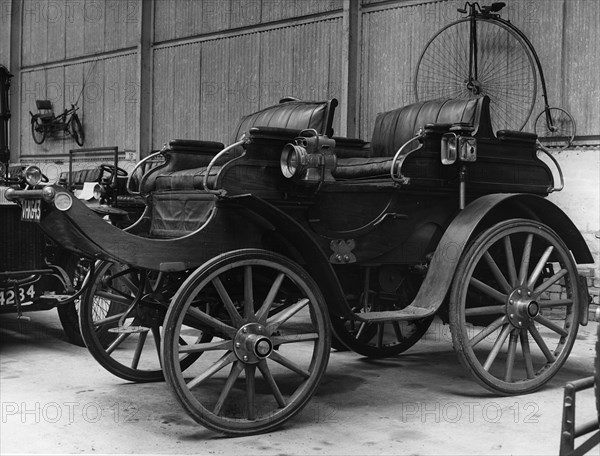 1902 Arrol Johnston dogcart. Creator: Unknown.