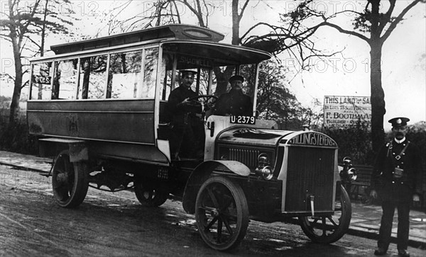 1913 Tilling - Stevens TTA2 petrol electric omnibus. Creator: Unknown.