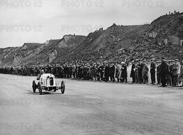 Austro Daimler Sascha, Malcolm Campbell 1922 Saltburn sands. Creator: Unknown.