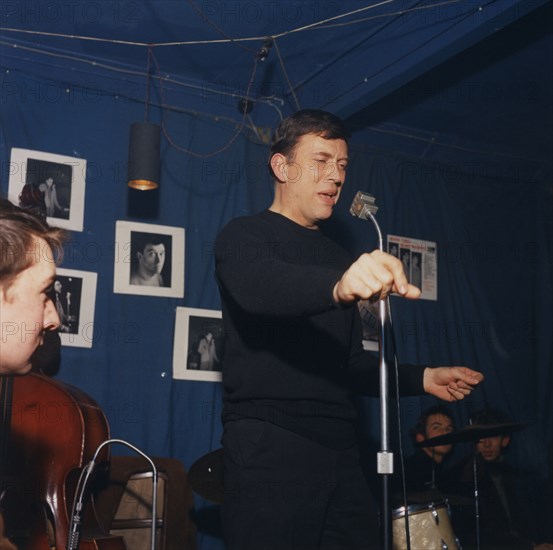 Mark Murphy, Red Lion, Cambridge, 1964. Creator: Brian Foskett.