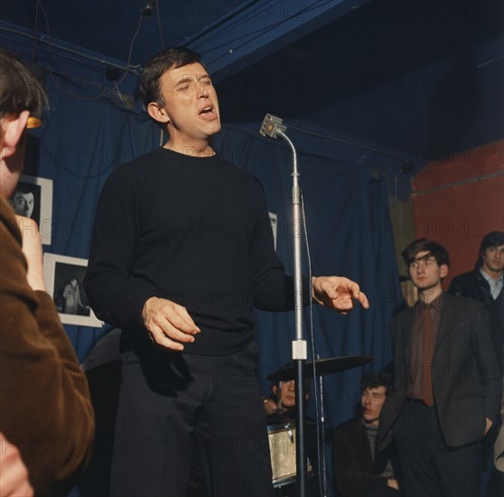 Mark Murphy, Red Lion, Cambridge, 1964. Creator: Brian Foskett.