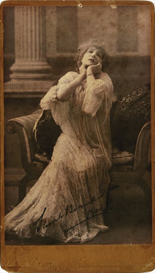 Portrait of Sarah Bernhardt (1844-1923), 1906. Creator: Photo studio W. & D. Downey, London .