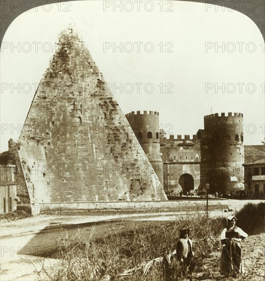 'Gate of St. Paul and Pyramid of Gaius Cestius, (N.E.), Rome, Italy', c1909. Creator: Unknown.