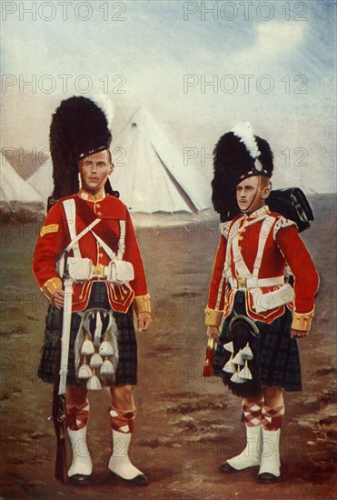 'Sergeant and Bugler, 1st Argyle and Sutherland Highlanders', 1900. Creator: Gregory & Co.