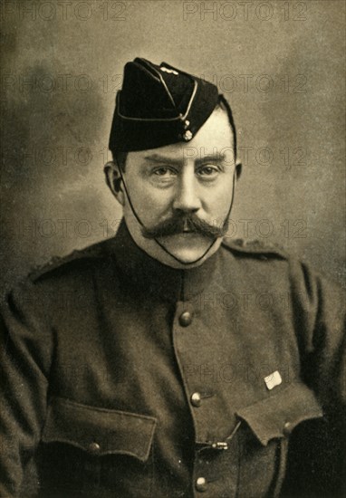 'Colonel Lord Chesham, Imperial Yeomanry', 1901. Creator: Russell & Sons.