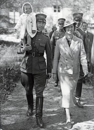 Princess Sibylla and Prince Gustaf Adolf with Princess Margaret in Hagaparken, Sweden, 1936. Creator: Unknown.