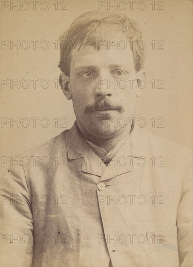 Mereaux. émile-Louis. 33 ans, né à Laon (Aisne). ébéniste. Anarchiste. 23/4/92., 1892.