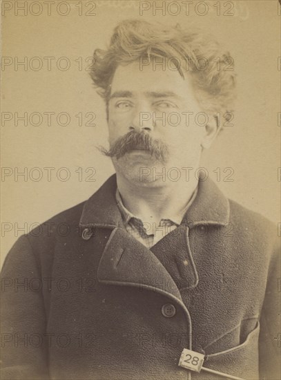 Soulas. Honoré, Jules. 33 ans, né à Chatillon le 10/12/55. Peintre en bâtiment. Anarchiste. 27/5/89. , 1889.