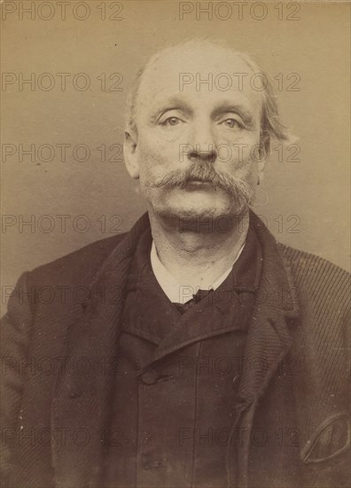 Castallou. Charles. 53 ans, né le 4/10/41 à Paris IIe. Tapissier. Anarchiste. 16/3/94., 1894.