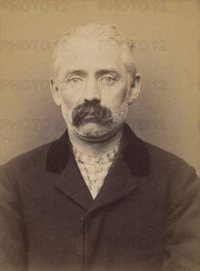 Dejernier (ou Degernier). Edouard. 45 ans, né à Gand (Belgique). Tailleur d'habits. Anarchiste. 8/3/94. , 1894.