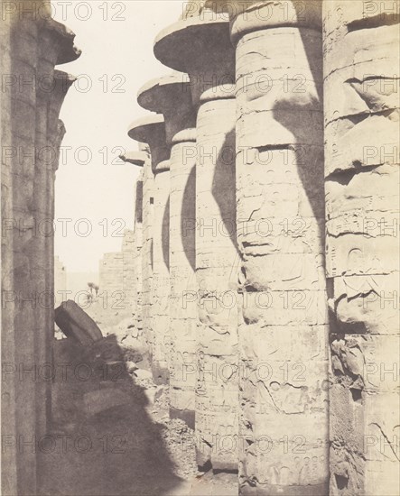 Karnak (Thèbes), Palais - Salle Hypostyle - Colonnade Centrale Vue du Point J, 1851-52, printed 1853-54.
