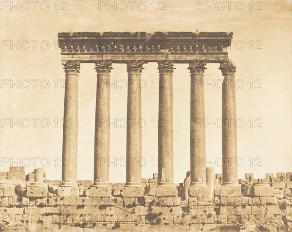 Colonnade du Temple du Soleil, à Baâlbek (Héliopolis), September 15, 1850.