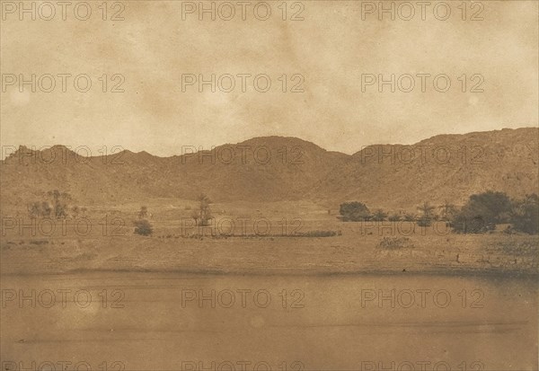 Vue prise du Nord-Est de Philae - Village de Kolokina, 1849-50.