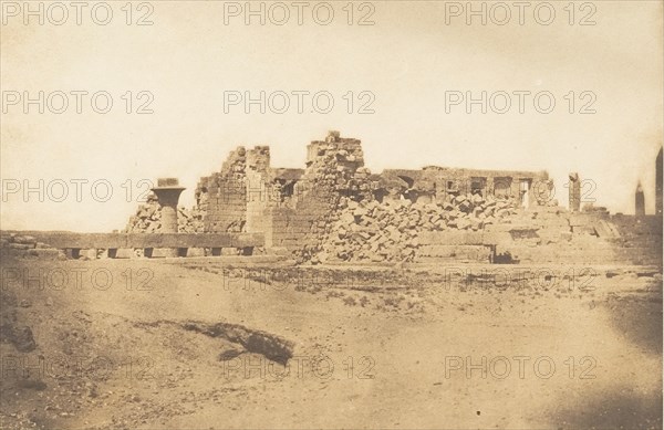 Ruines de la Salle Hypostyle du Palais de Karnac - Vue prise du Sud-Ouest, 1849-50.