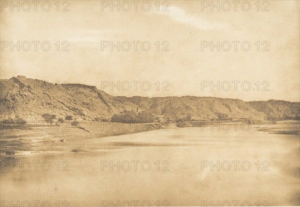 Vue prise au Sud-Est de Philae - Village d'El-Bâb, 1849-50.