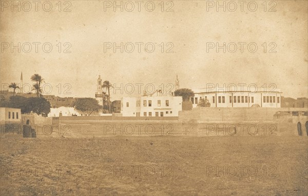 Vue de Syout - Palais du Pacha, 1850.