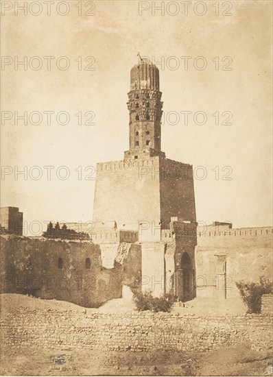 Minaret oriental de la Mosquée du Khalif Hakem, au Kaire, December 27, 1849.
