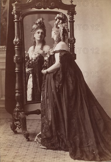 [Countess de Castiglione, from Série des Roses], 1895.