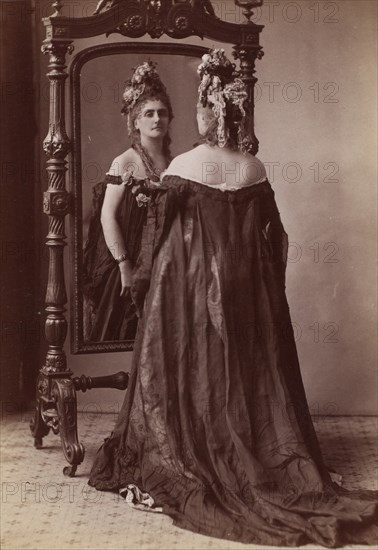 [Countess de Castiglione, from Série des Roses], 1895.