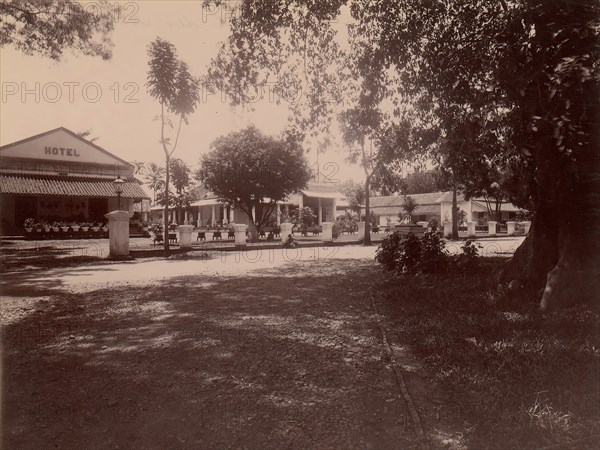 Hotel des Indes, Batavia, 1860s-70s.