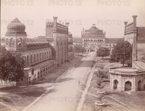 Rumi Darwaza and gateway of the Bara Imambara (left) with 'jawab' (Facsimilie Gateway) opposite, 1860s-70s.