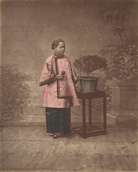 Fille de Shanghai, 1870s.