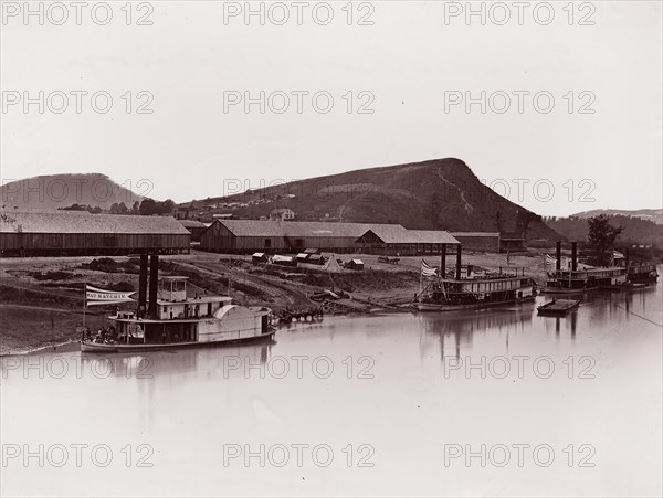 Tennessee River at Chattanooga (81 Lookout Mountain Spur), ca. 1864.