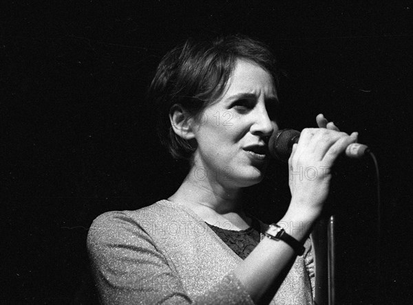 Stacey Kent, Ronnie Scott?s, Soho, London, 1 Feb 2000. Creator: Brian O'Connor.