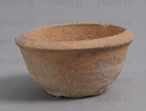 Bowl, Coptic, 4th-7th century.