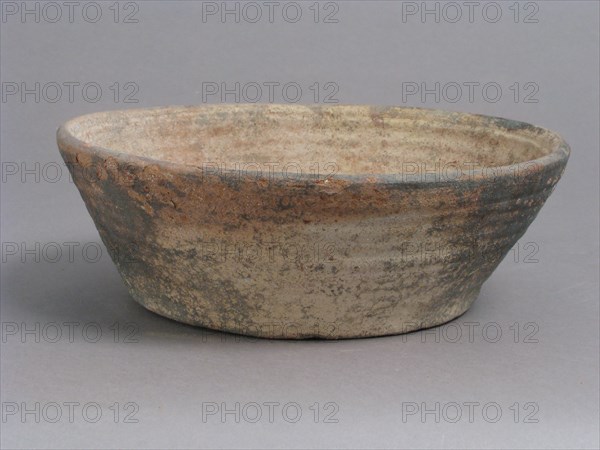 Bowl, Coptic, 4th-7th century.